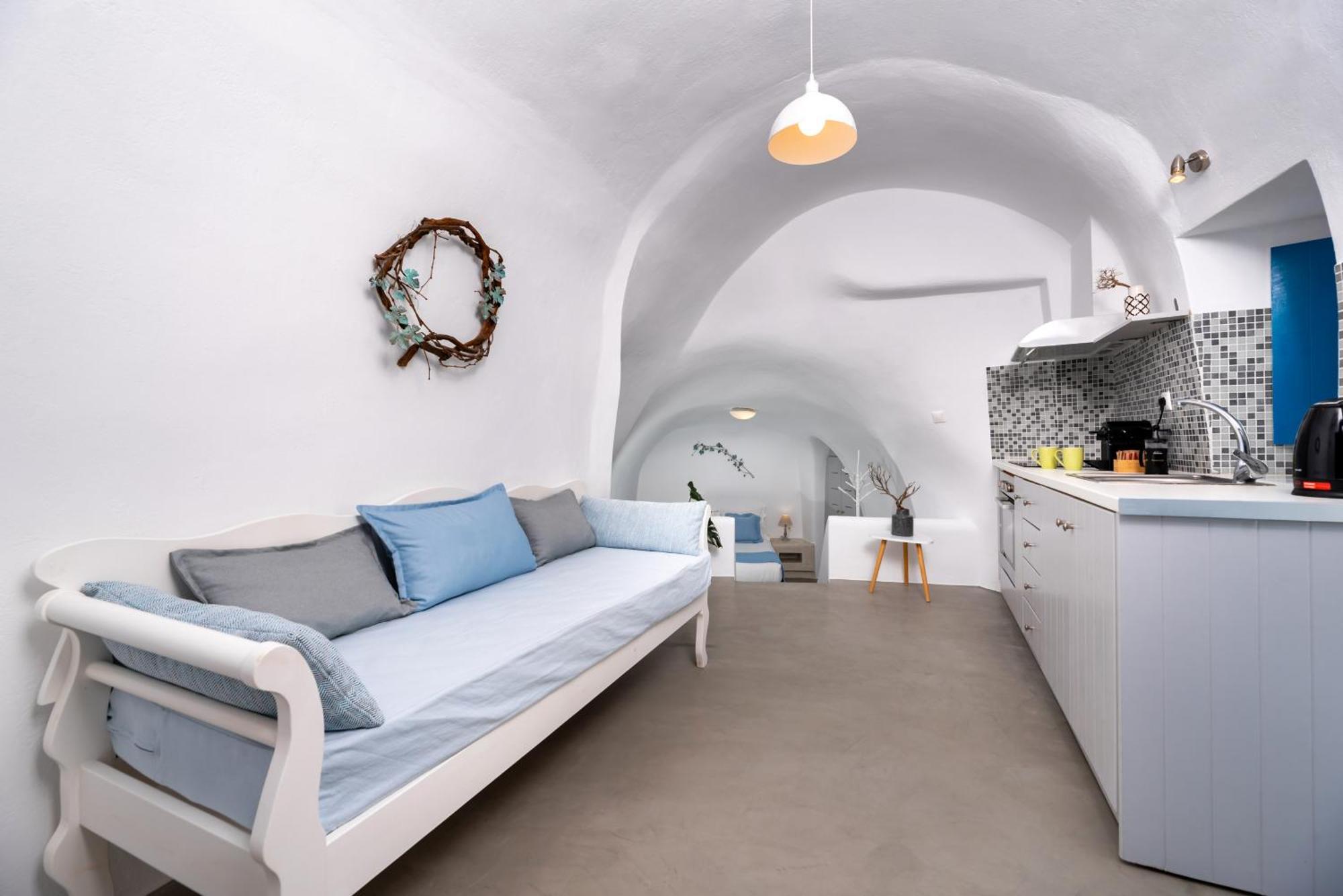 Whitewashed Houses Месария Екстериор снимка